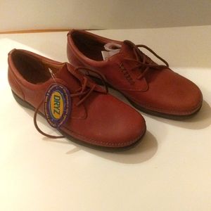 Dexter Men's size 11 Chestnut leather casual shoes